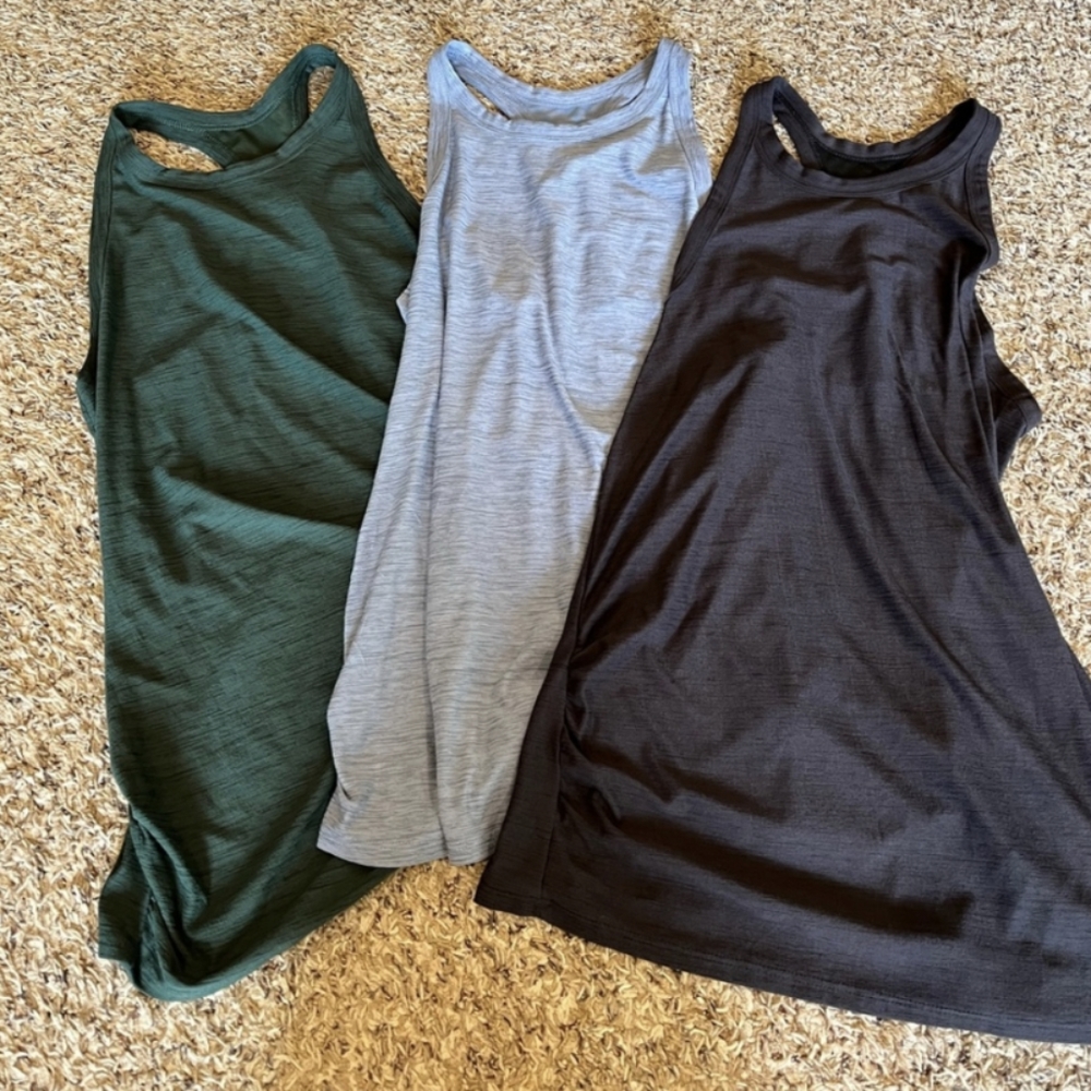Set of 3 Old Navy Maternity Active Tank Tops